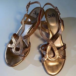 Sofft bronze metallic wedge sandals Size 10